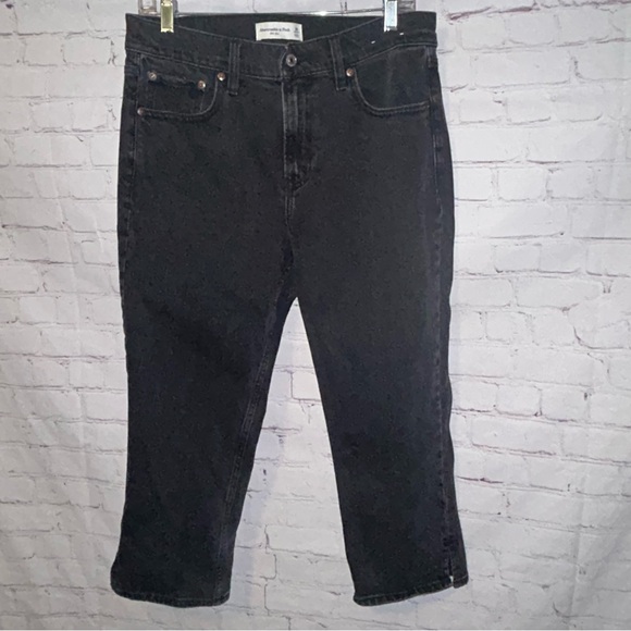 Abercrombie & Fitch Mid Rise Cropped Jeans size 29 - Picture 2 of 9